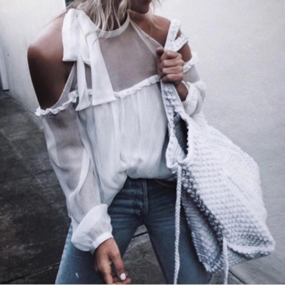 SUMMER  Chiffon. White women’s top - Picture 4 of 6